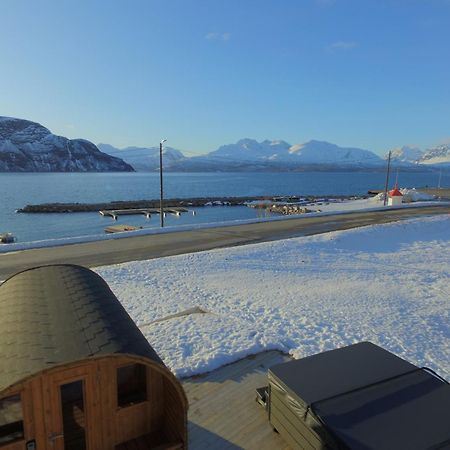 Alpan Apartments, Lyngenfjord Olderdalen Exteriör bild