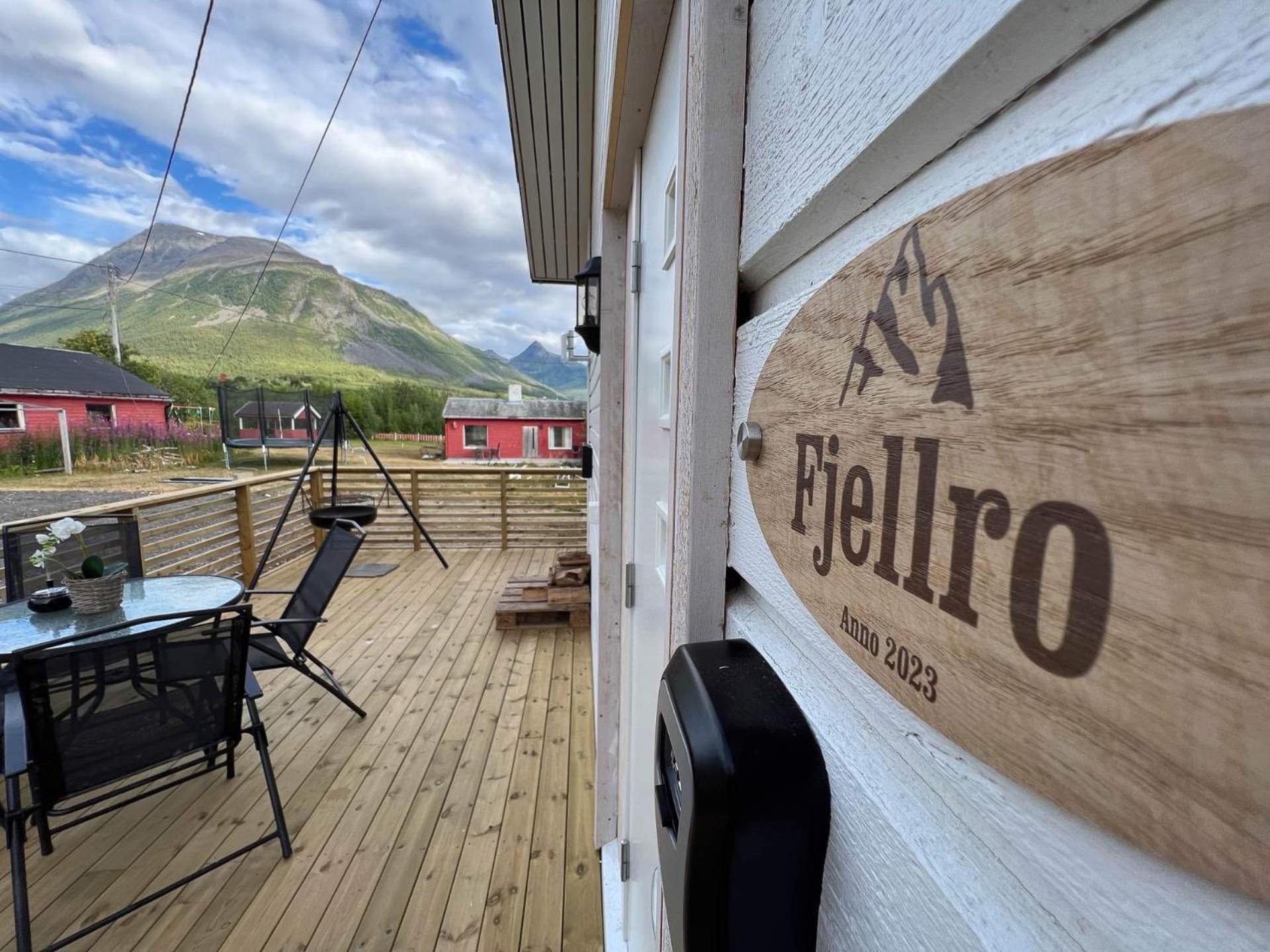 Alpan Apartments, Lyngenfjord Olderdalen Exteriör bild