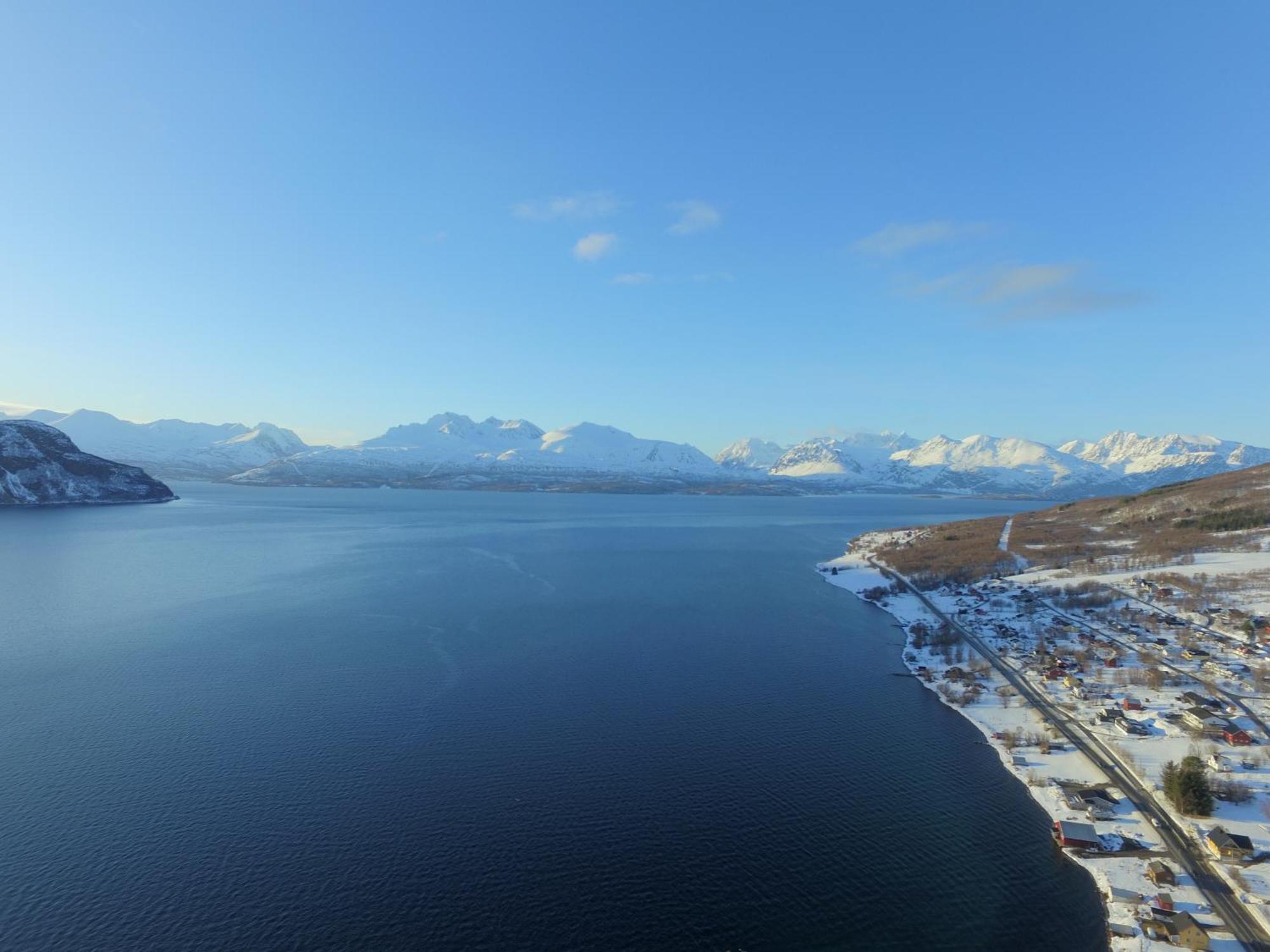 Alpan Apartments, Lyngenfjord Olderdalen Exteriör bild